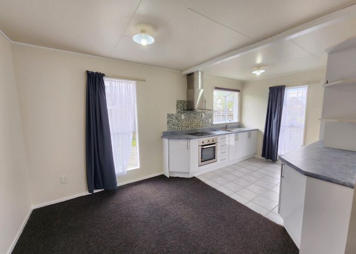  at 37 Rhodes Drive, Kelvin Grove, Palmerston North