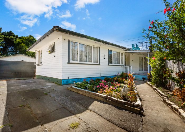  at 14 Trenwith Street, Otahuhu, Auckland