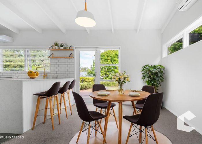  at 46 Woodstock Road, Forrest Hill, Auckland