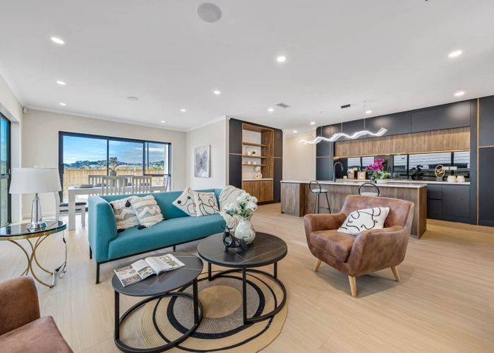  at 25 Knockanara Drive, Flat Bush, Manukau City, Auckland