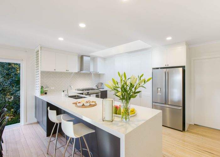  at 132 Aberdeen Road, Campbells Bay, Auckland