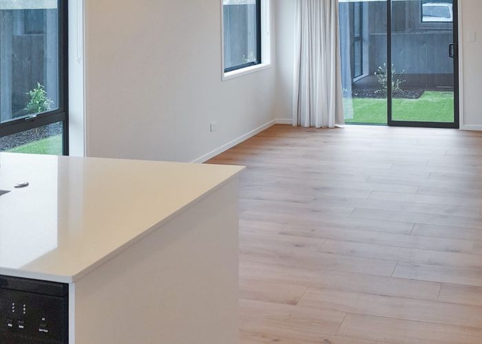 at 5/48 Moire Rd, Massey, Waitakere City, Auckland
