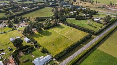  at 27 Sandy Knolls Road, Christchurch