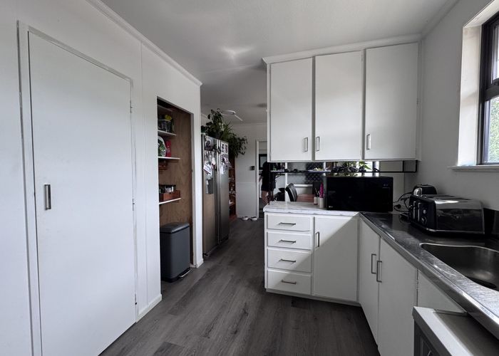  at 110 Ruamahanga Cres, Terrace End, Palmerston North, Manawatu / Whanganui