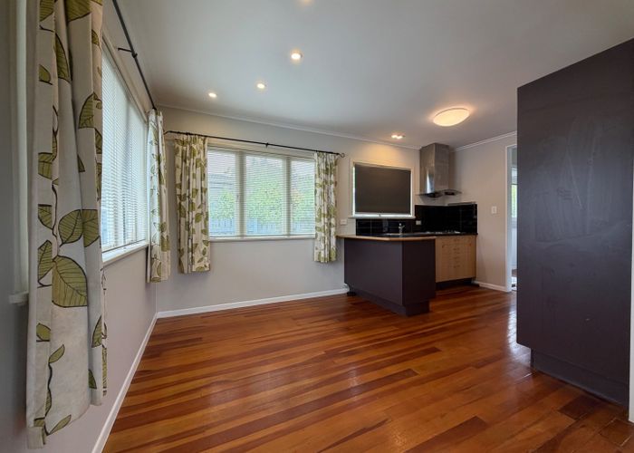  at 95 View Road, Henderson, Waitakere City, Auckland