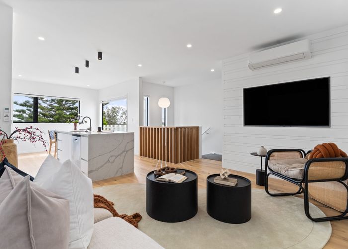  at 85A Awaroa Road, Sunnyvale, Waitakere City, Auckland