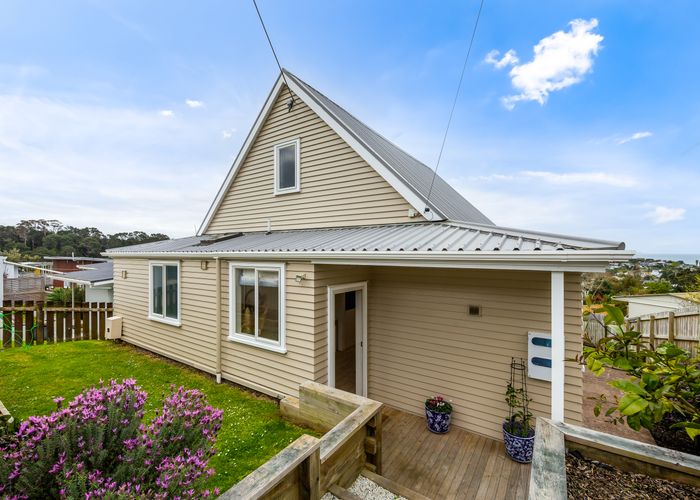  at 3 Norfolk Road, Stanmore Bay, Whangaparaoa