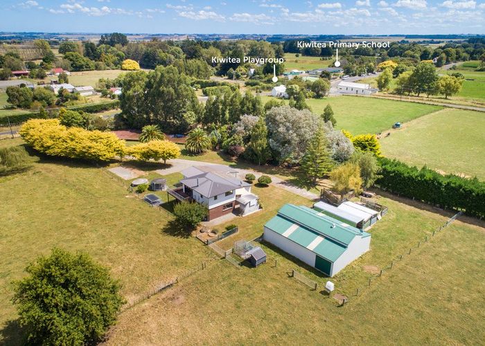  at 17 Coulters Line, Kiwitea, Feilding