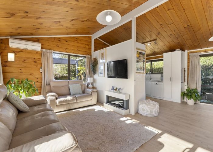  at 10 Manawa Avenue, Raumati Beach, Paraparaumu