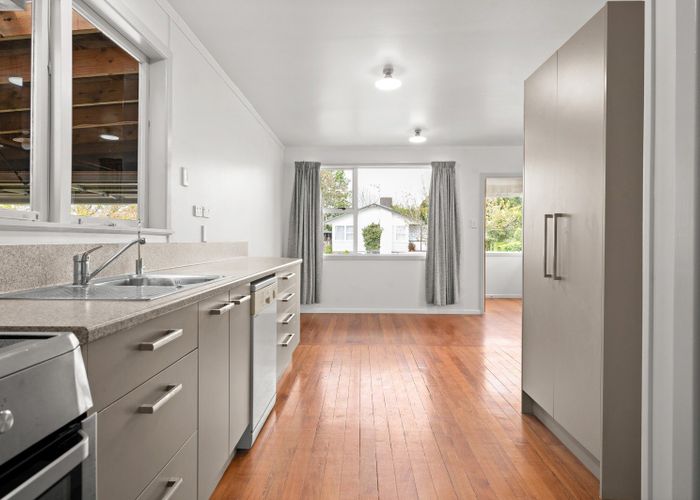  at 6 Forth Crescent, Glenview, Hamilton, Waikato