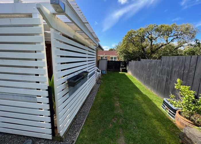  at 50 Donovan Street, Blockhouse Bay, Auckland City, Auckland