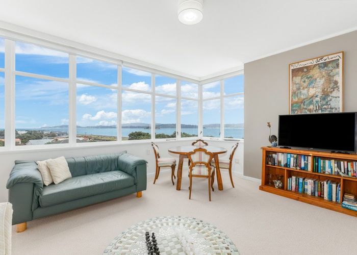  at 4B 33 Rimu Street, Eastbourne, Lower Hutt, Wellington