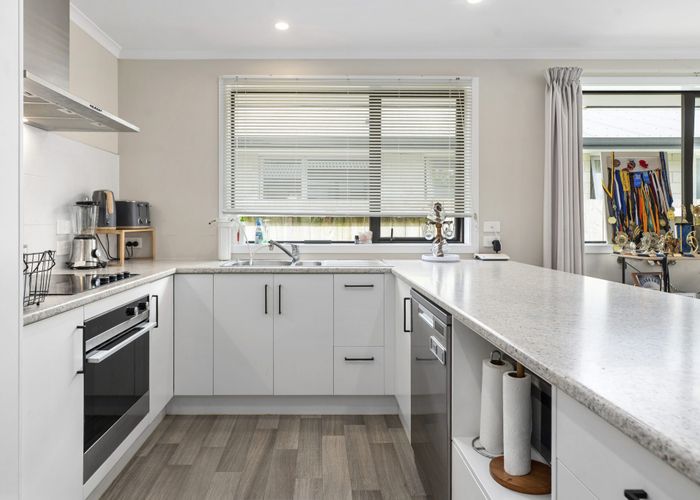  at 21E Park Road, Western Heights, Rotorua, Bay Of Plenty