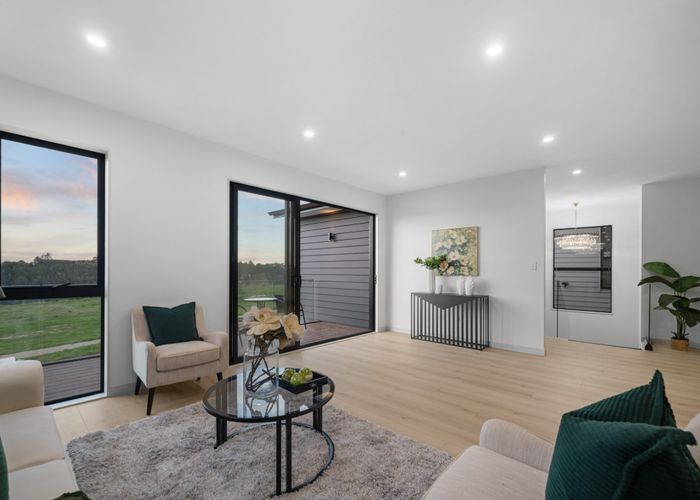  at 16 Grand Ridge Avenue, Flat Bush, Manukau City, Auckland
