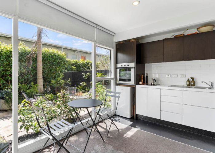  at 3/25 Wallace Street, Herne Bay, Auckland