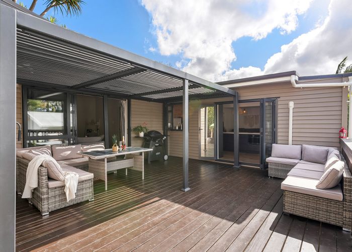  at 3 Rambler Crescent, Beach Haven, North Shore City, Auckland
