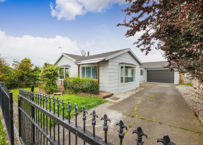  at 101 Hillcrest Drive, Kelvin Grove, Palmerston North