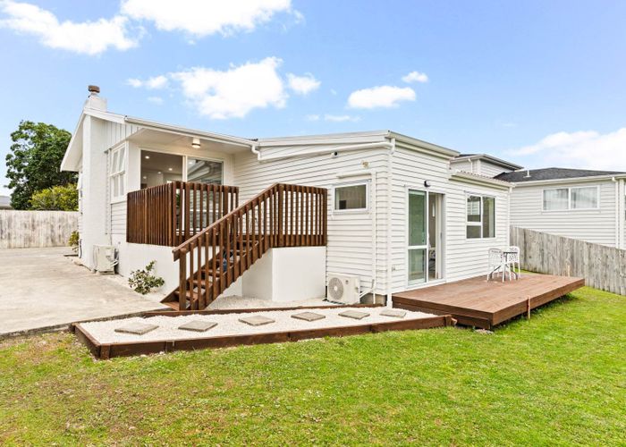  at 10 Maybelle Place, Kelston, Waitakere City, Auckland