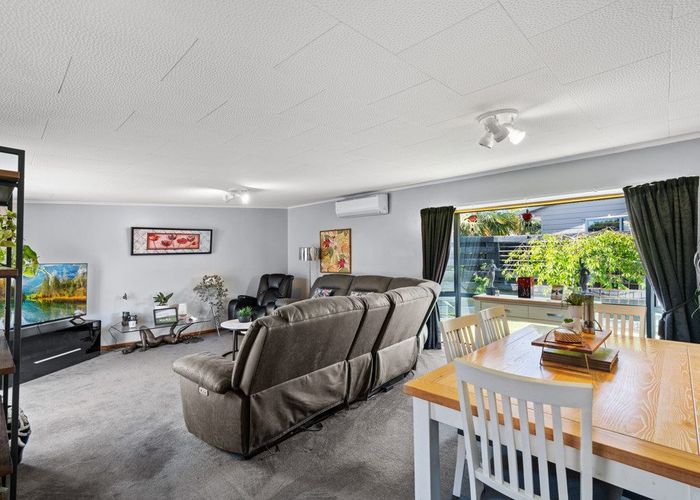  at 64 Cuffs Road, Wainoni, Christchurch