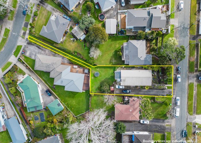  at 5 Hillview Avenue, New Windsor, Auckland