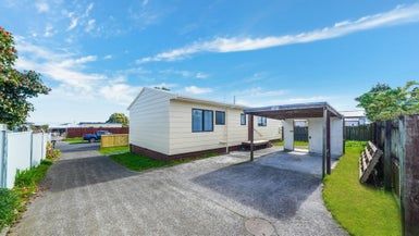  at 1/24 Templeton Place, Clendon Park, Auckland