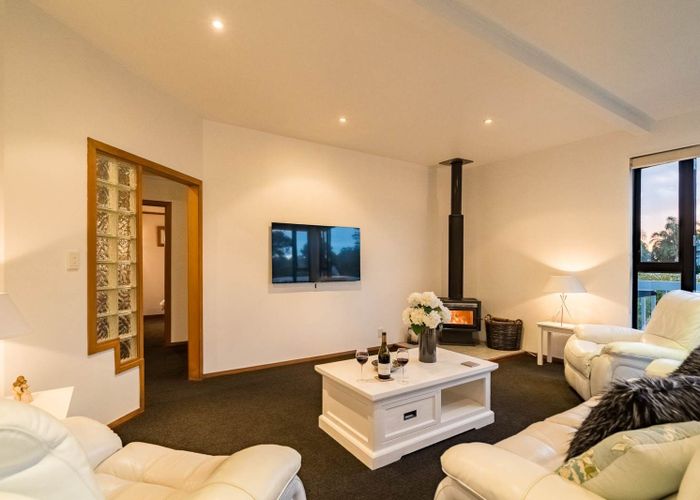  at 12 Twin Wharf Road, Herald Island, Auckland