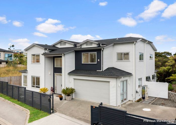  at 18 Vazey Way, Hobsonville, Waitakere City, Auckland