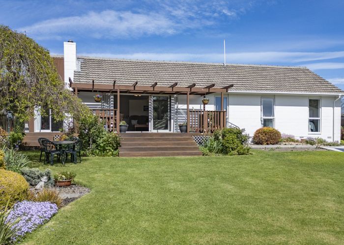  at 4B Canberra Place, Redwood, Christchurch