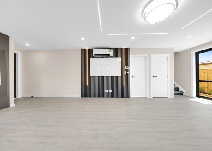  at 4/53 Hutchinsons Road, Bucklands Beach, Manukau City, Auckland