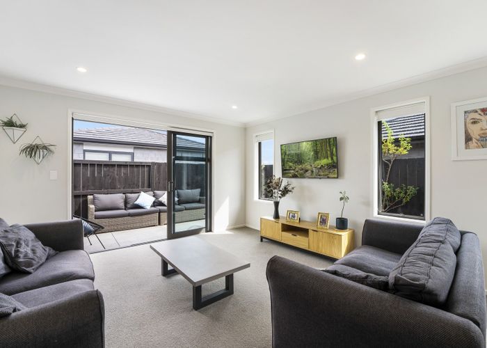  at 5 Tamapahore Boulevard, Papamoa Beach, Papamoa