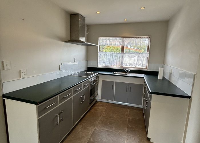  at 35a Olive Terrace, Paraparaumu Beach, Kapiti Coast, Wellington