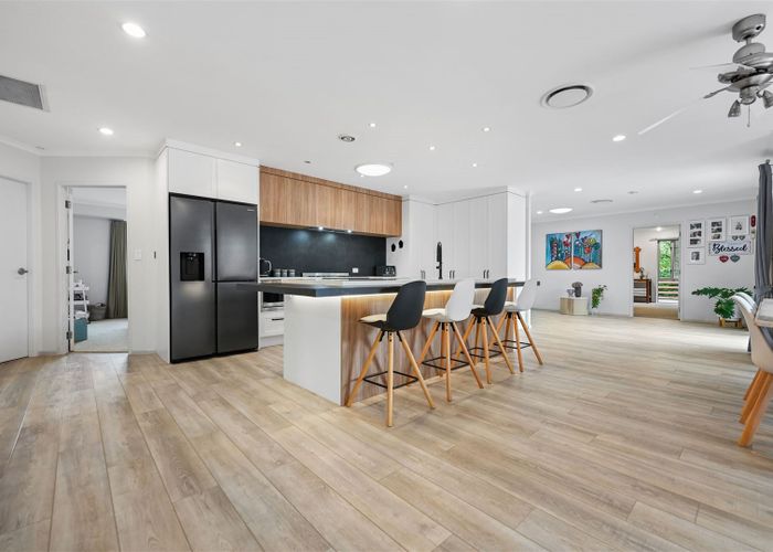  at 3 Milbrook Place, Chartwell, Hamilton