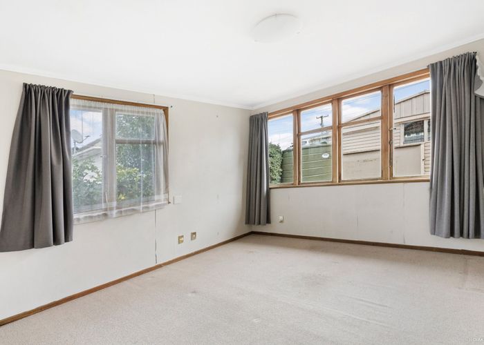  at 22A Chiltern Crescent, Glen Innes, Auckland