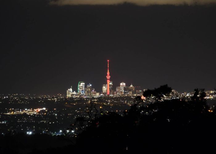  at 414 Scenic Drive, Waiatarua, Auckland