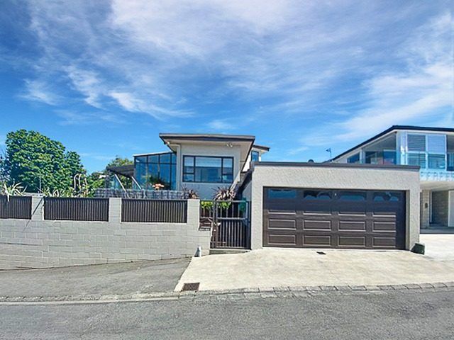  at 1 Kelsall Street, Hospital Hill, Napier, Hawke's Bay