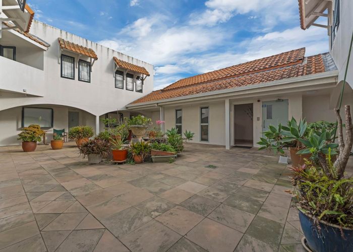  at 5/77 Saint George Street, Papatoetoe, Manukau City, Auckland