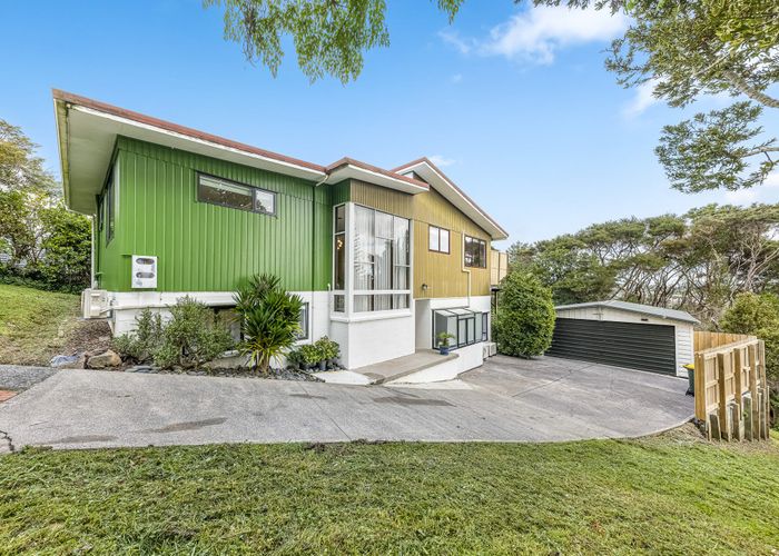  at 50 Valley View Road, Glenfield, North Shore City, Auckland