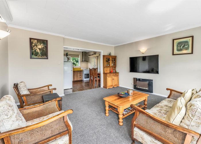  at 2/242 Lake Terrace Road, Shirley, Christchurch