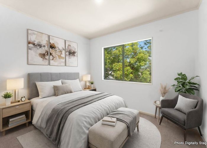  at 2/27 Mallard Place, Unsworth Heights, North Shore City, Auckland