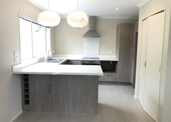  at 12A Dudding Avenue, Northcote, North Shore City, Auckland