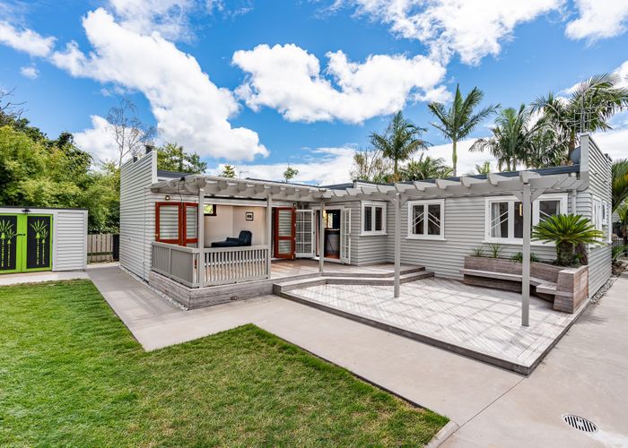  at 14 East Street, Claudelands, Hamilton, Waikato