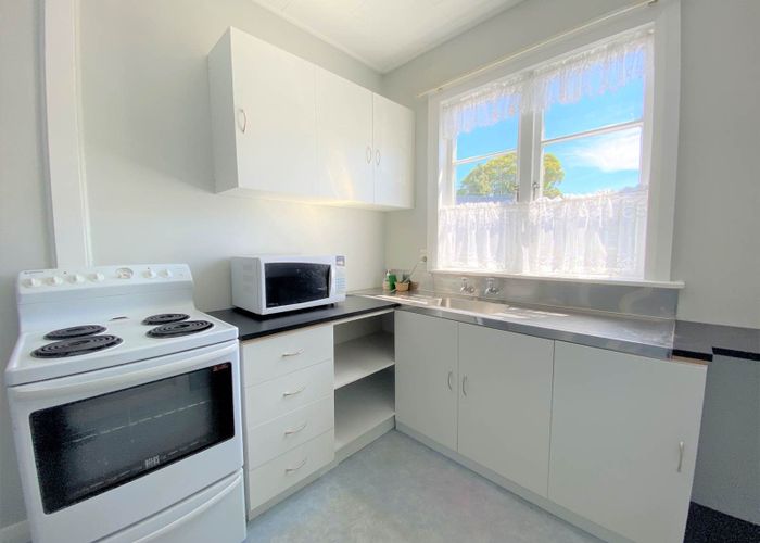  at 2/4 Clyde Street, Epsom, Auckland City, Auckland