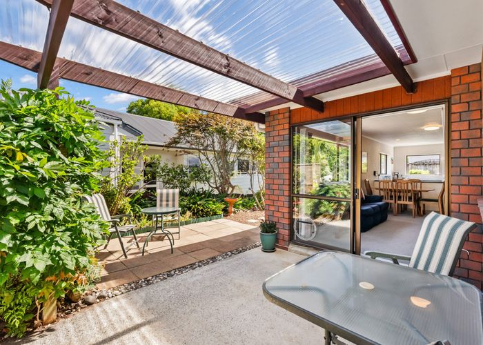  at 2/10 Braintree Street, Kamo, Whangarei, Northland