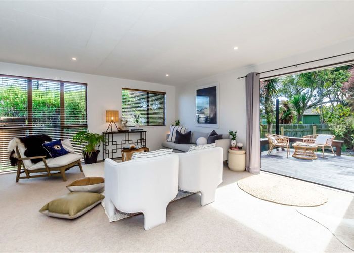  at 39 Waimea Road, Waikanae Beach, Waikanae