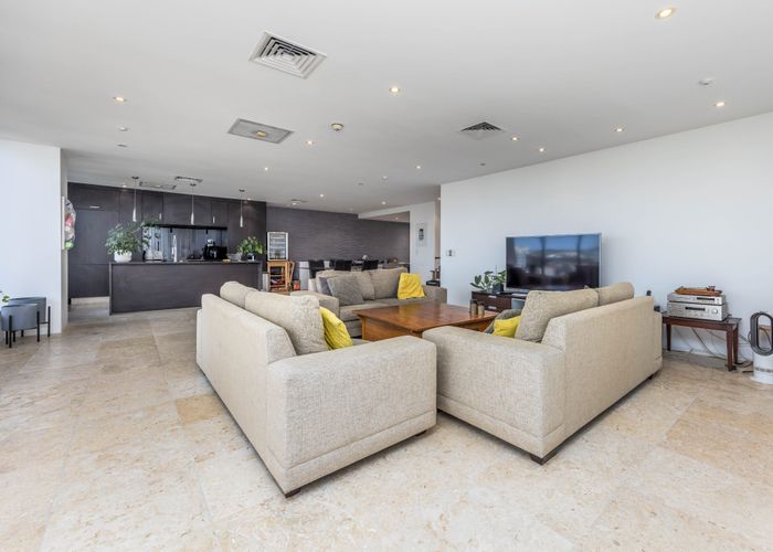  at 8D/2 St Martins Lane, Grafton, Auckland City, Auckland