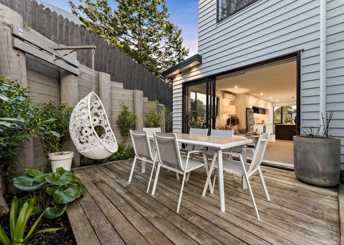  at 37B Hythe Terrace, Mairangi Bay, North Shore City, Auckland