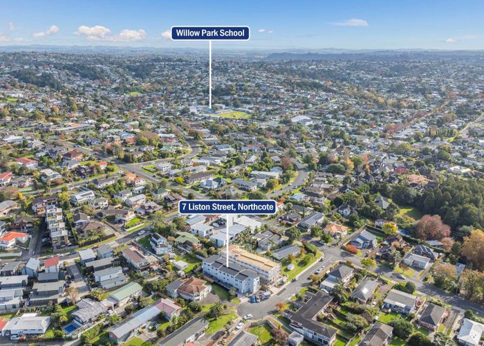  at 7d Liston Street, Northcote, North Shore City, Auckland