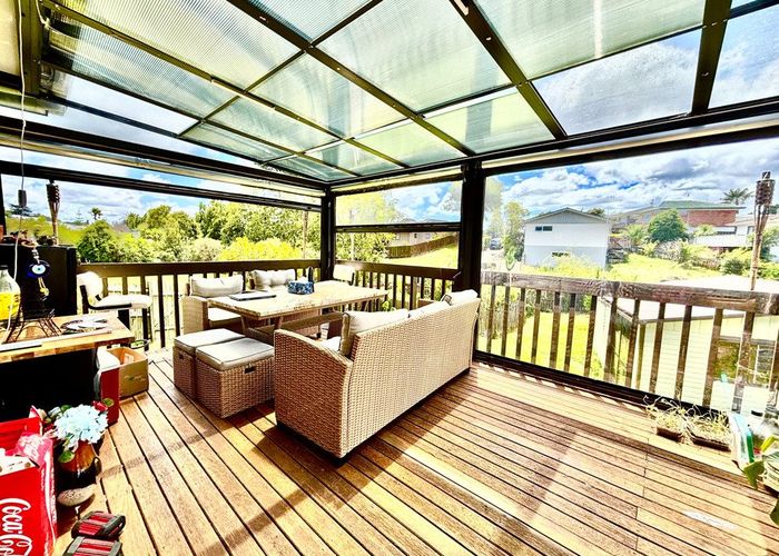  at 19 Glucina Pl, Glen Eden, Waitakere City, Auckland