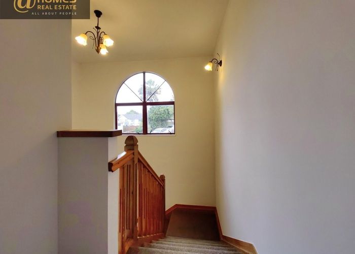  at 40 Eyre Street, Henderson, Auckland