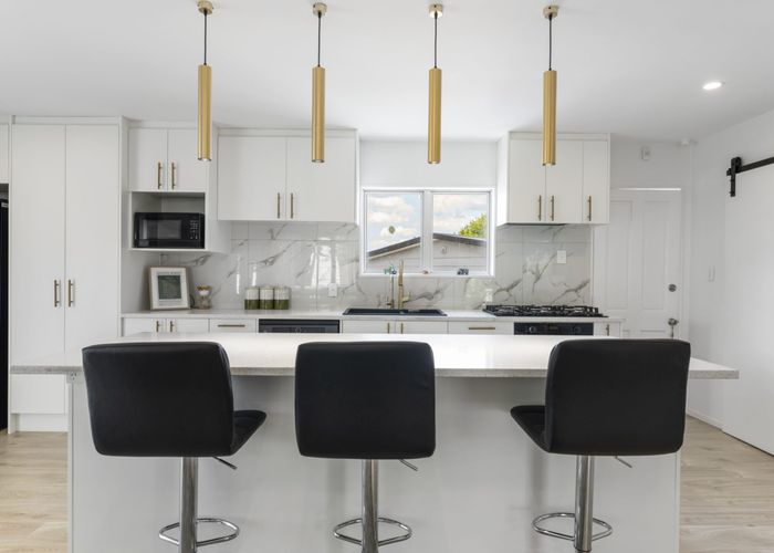  at 6 Constance Place, Clover Park, Manukau City, Auckland